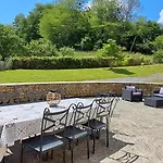 Charmante Maison - Terrasse, Piscine - Pres De Pau Дом отдыха *