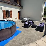 Charmante Maison - Terrasse, Piscine - Pres De Pau Дом отдыха