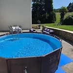 Charmante Maison - Terrasse, Piscine - Pres De Pau Дом отдыха