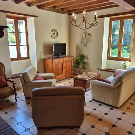 Charmante Maison - Terrasse, Piscine - Près De Pau *
