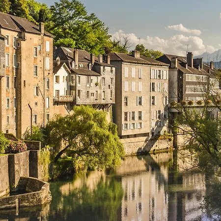 Charmante Maison - Terrasse, Piscine - Pres De Pau Aubertin